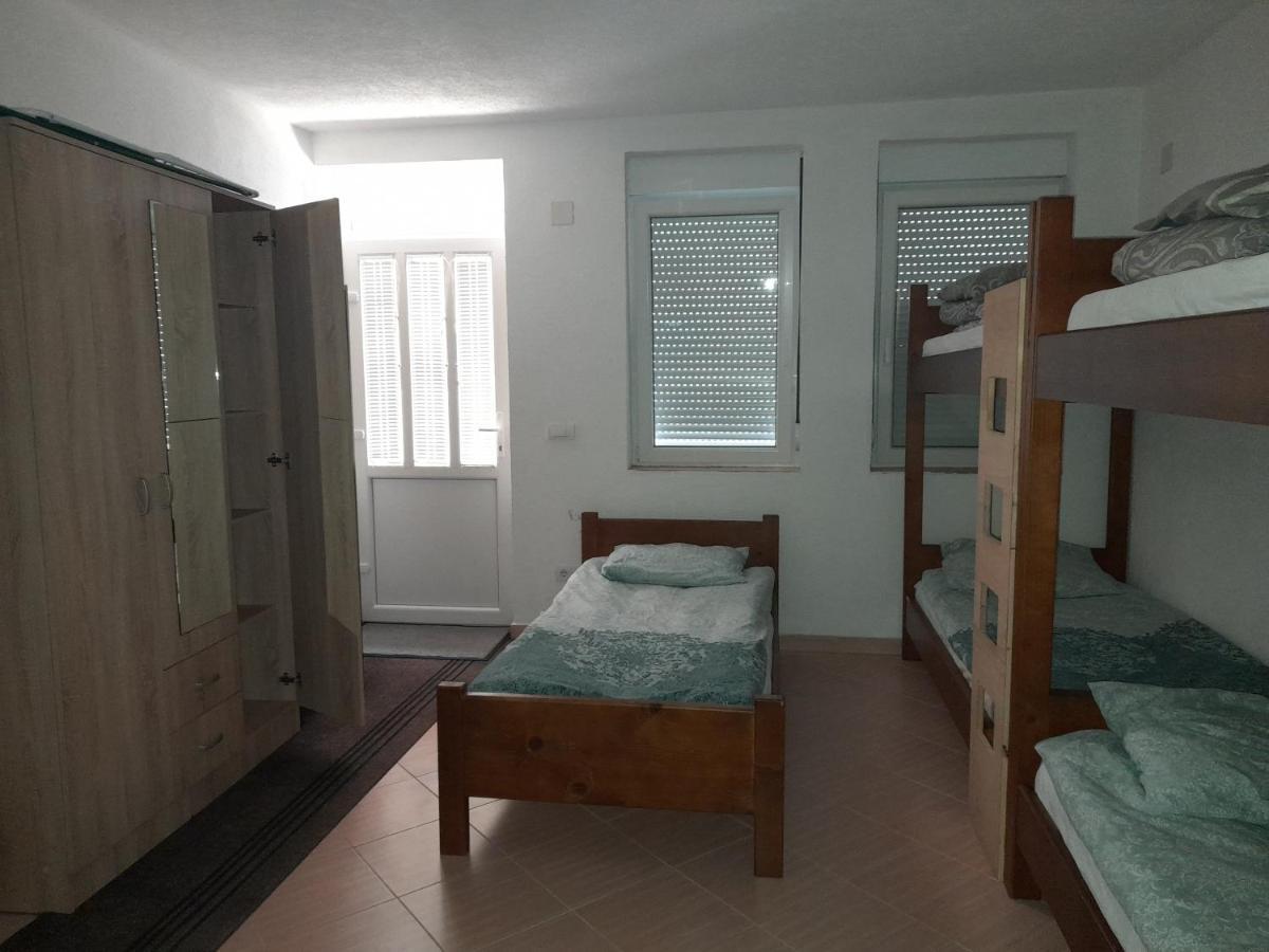 Apartman Osmancevic พลาฟ ภายนอก รูปภาพ